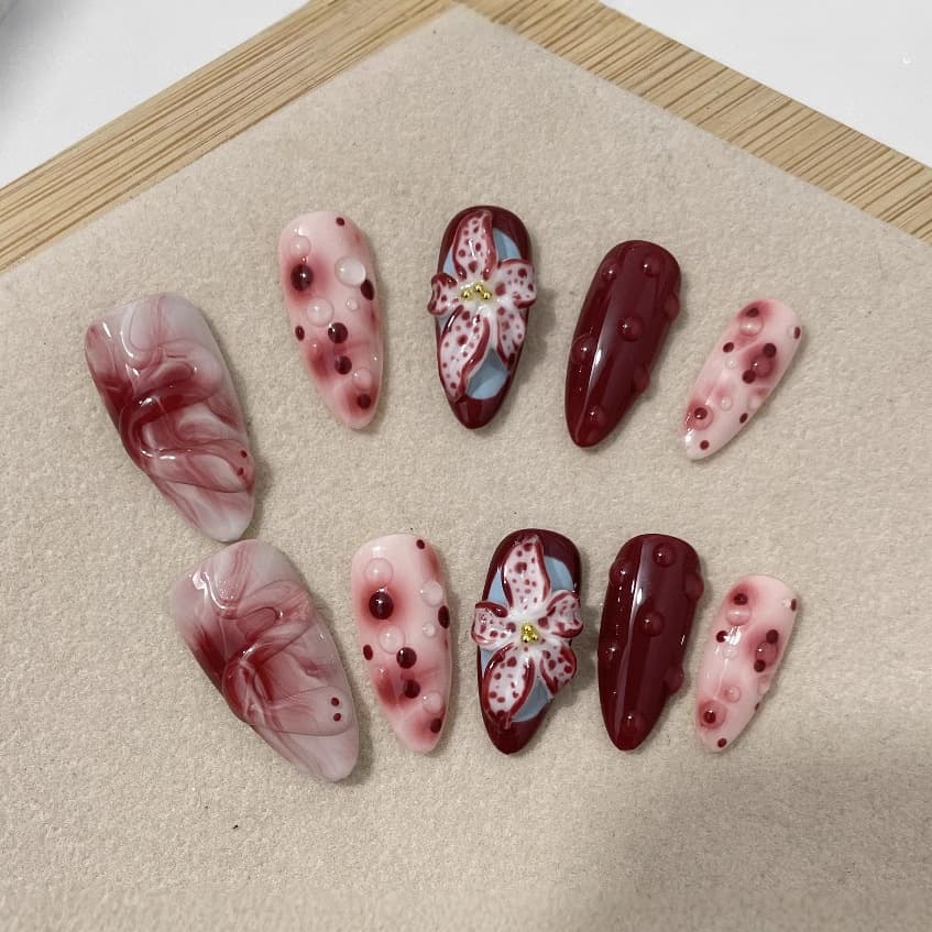 Blooming Hand-painted Three-dimensional Carved Mid-length Manicure Wear Nail